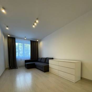 Продается 2-х комнатная квартира, 51,8 м²