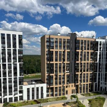 Сдается Многокомнатная квартира, 60 м²