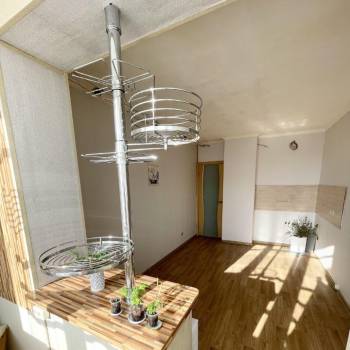 Продается 2-х комнатная квартира, 56 м²