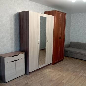 Сдается 1-комнатная квартира, 39 м²