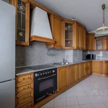 Сдается Многокомнатная квартира, 98 м²