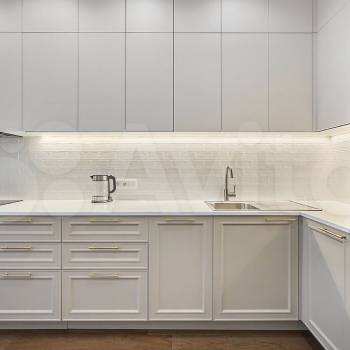 Продается 1-комнатная квартира, 53 м²