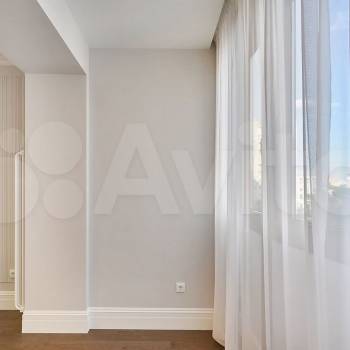 Продается 1-комнатная квартира, 53 м²