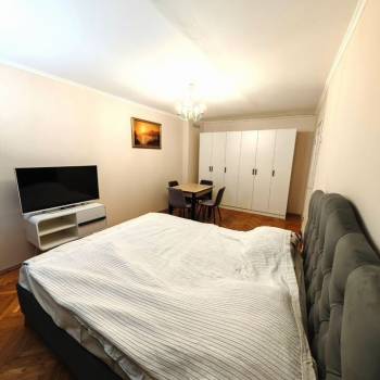 Сдается 2-х комнатная квартира, 42 м²