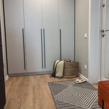 Сдается 1-комнатная квартира, 42 м²