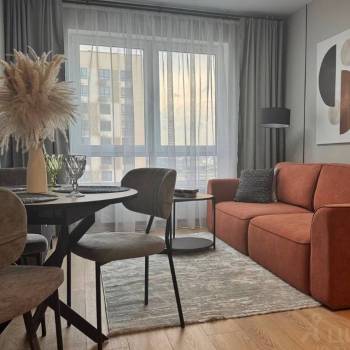 Сдается 1-комнатная квартира, 42 м²