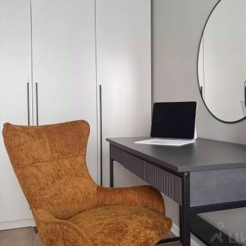 Сдается 1-комнатная квартира, 42 м²
