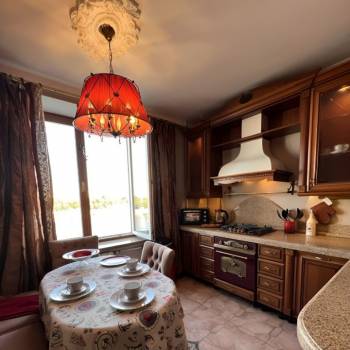 Сдается 2-х комнатная квартира, 69 м²