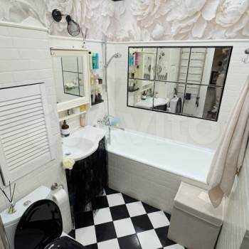 Продается 1-комнатная квартира, 37,3 м²