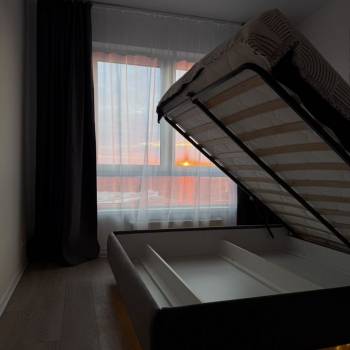 Продается 1-комнатная квартира, 36 м²