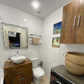 Продается 1-комнатная квартира, 39 м²