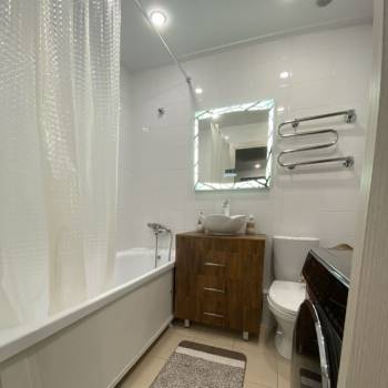 Продается 1-комнатная квартира, 39 м²