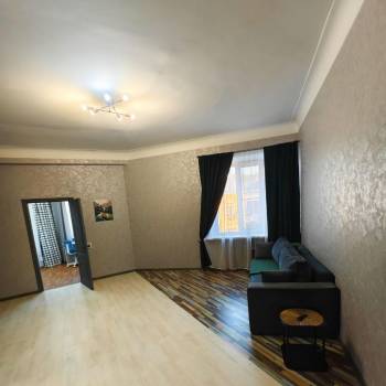 Сдается Многокомнатная квартира, 81,2 м²
