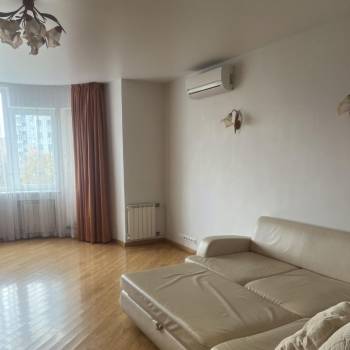 Продается 1-комнатная квартира, 38,1 м²