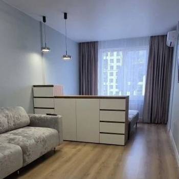 Сдается 1-комнатная квартира, 40 м²