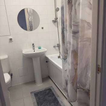 Сдается 2-х комнатная квартира, 60 м²