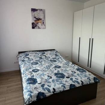 Сдается 2-х комнатная квартира, 60 м²