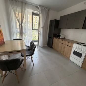 Сдается 2-х комнатная квартира, 60 м²