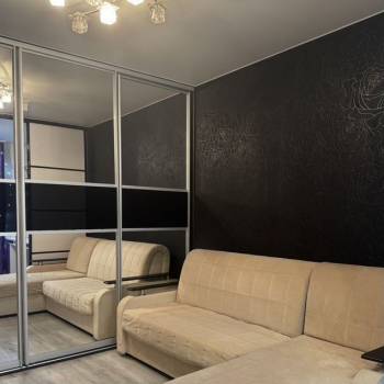 Продается 1-комнатная квартира, 37,7 м²