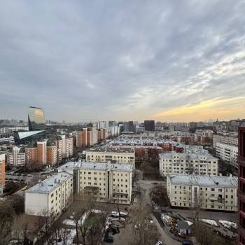 Продается 1-комнатная квартира, 36 м²