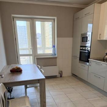 Продается 2-х комнатная квартира, 59,8 м²