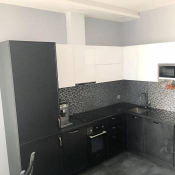 Продается 1-комнатная квартира, 37,9 м²