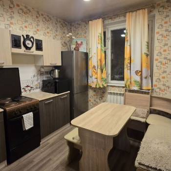 Сдается 1-комнатная квартира, 38 м²