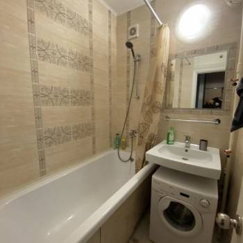 Продается 1-комнатная квартира, 41,7 м²