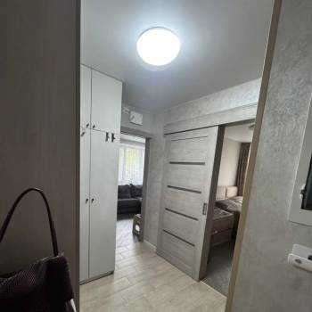 Продается 2-х комнатная квартира, 42 м²