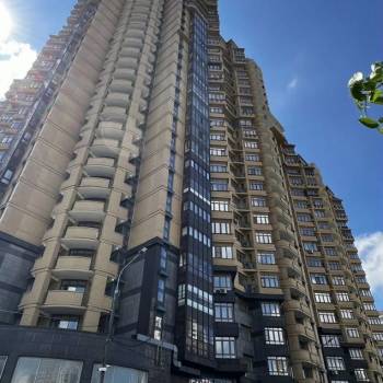 Продается 3-х комнатная квартира, 129,5 м²