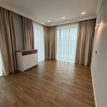 Сдается Многокомнатная квартира, 110 м²