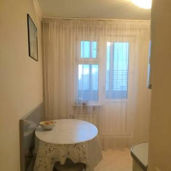 Сдается Многокомнатная квартира, 84 м²