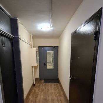 Продается 1-комнатная квартира, 35 м²