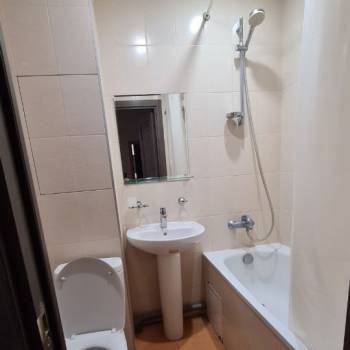 Продается 1-комнатная квартира, 35 м²