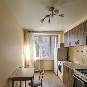 Продается 1-комнатная квартира, 35 м²