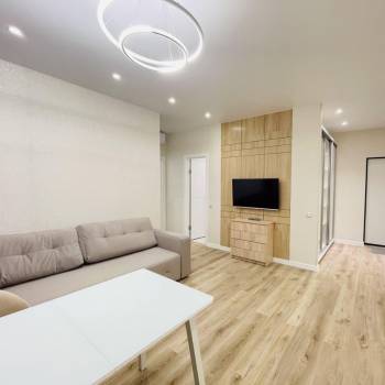 Продается 3-х комнатная квартира, 50,4 м²