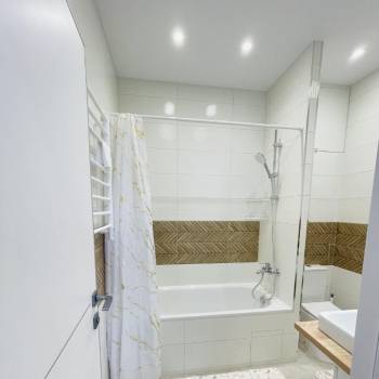 Продается 3-х комнатная квартира, 50,4 м²
