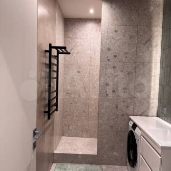 Продается 1-комнатная квартира, 45 м²