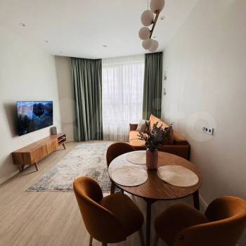 Продается 1-комнатная квартира, 45 м²