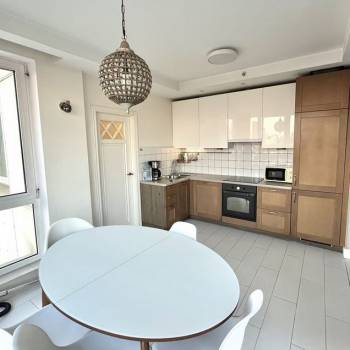Сдается 2-х комнатная квартира, 70,7 м²