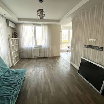Сдается 2-х комнатная квартира, 70,7 м²