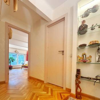 Продается 3-х комнатная квартира, 61 м²