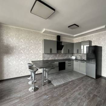 Сдается 2-х комнатная квартира, 65,4 м²
