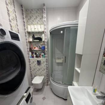 Продается 1-комнатная квартира, 41 м²