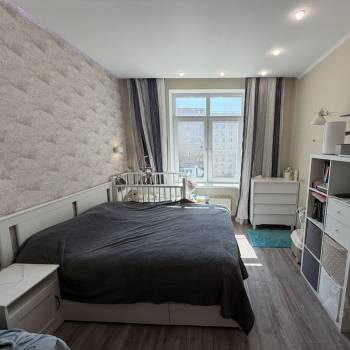 Продается 1-комнатная квартира, 41 м²