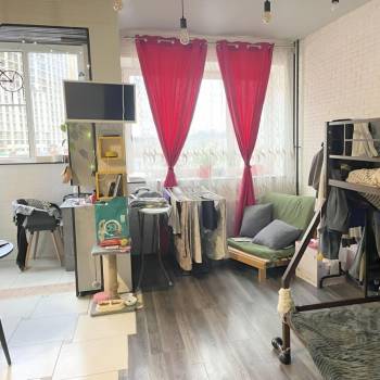 Продается 1-комнатная квартира, 27,4 м²