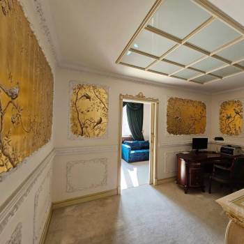 Продается Многокомнатная квартира, 270 м²