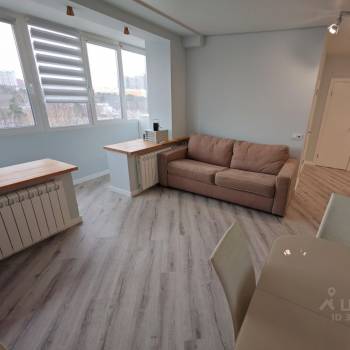 Сдается Многокомнатная квартира, 60 м²
