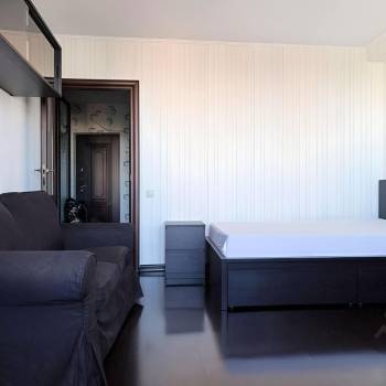 Сдается 1-комнатная квартира, 42 м²
