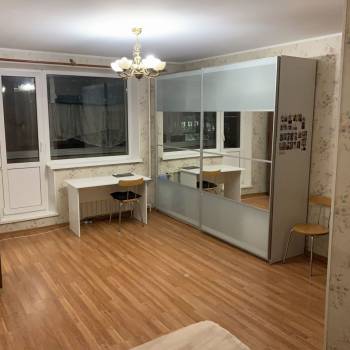 Сдается 1-комнатная квартира, 39 м²